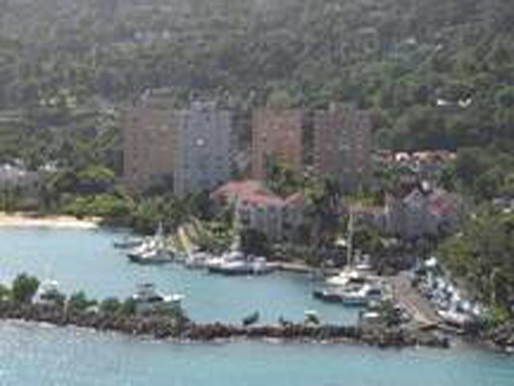 Turtle Beach Towers Apt 22 C - Ocho Rios Exterior foto