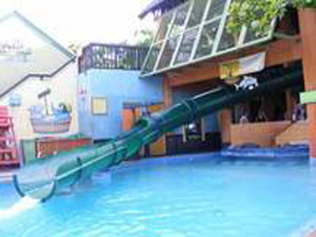 Turtle Beach Towers Apt 22 C - Ocho Rios Exterior foto
