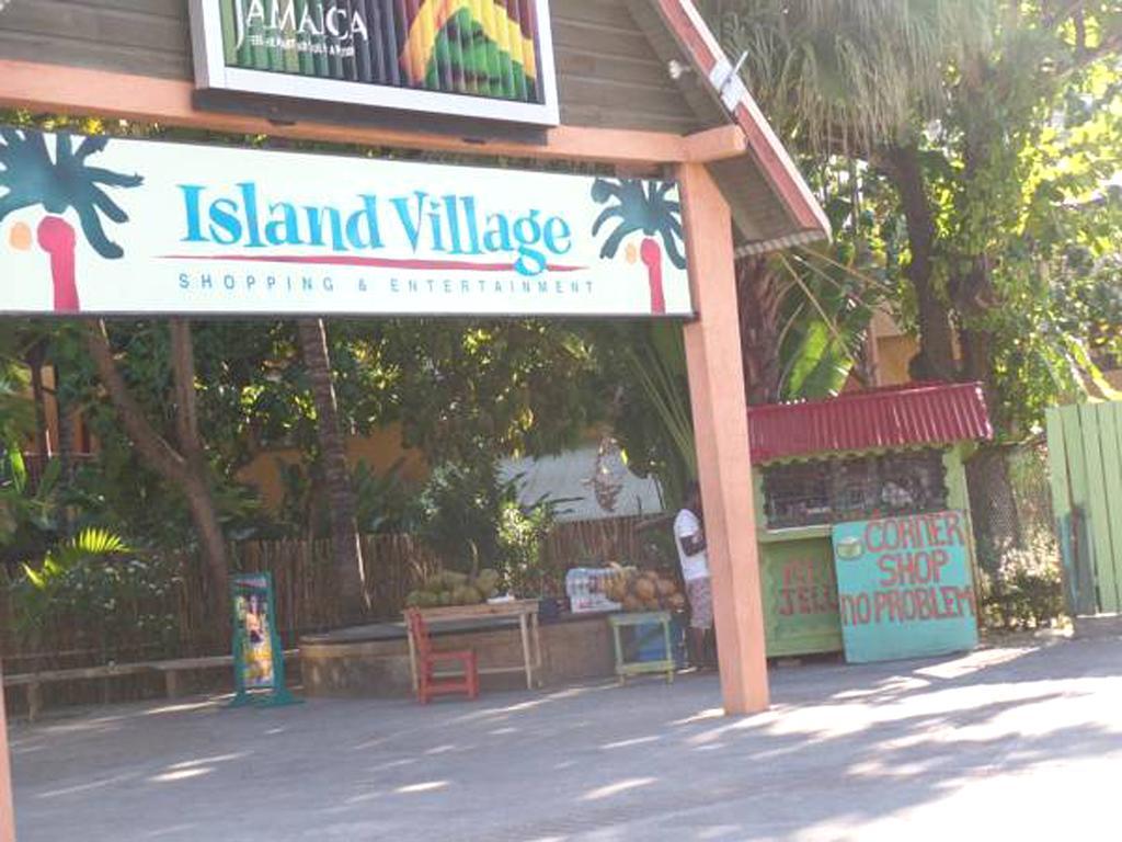 Turtle Beach Towers Apt 22 C - Ocho Rios Exterior foto